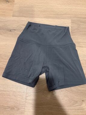 Butter cheeky Hi-Rise 5” short